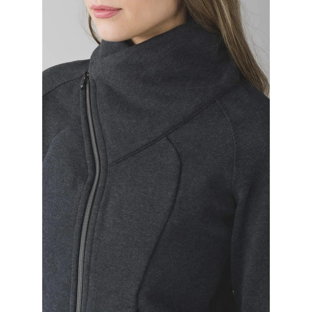 Lululemon Cozy Cuddle Up‎ Jacket Women's Size 6 Charcoal Gray